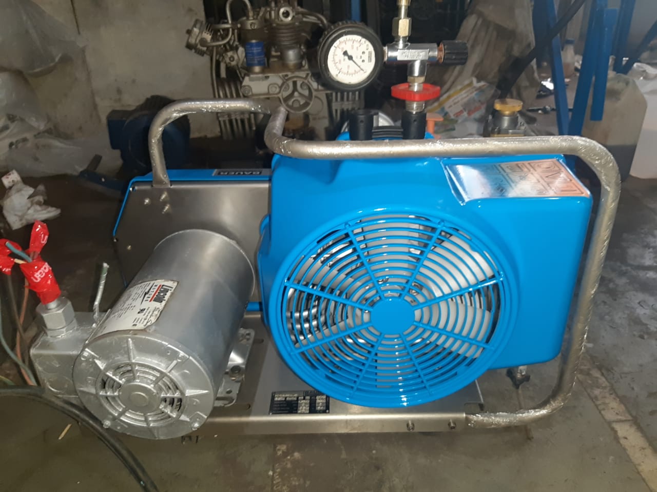 BAUER BREATHING COMPRESSOR | AL-TECH